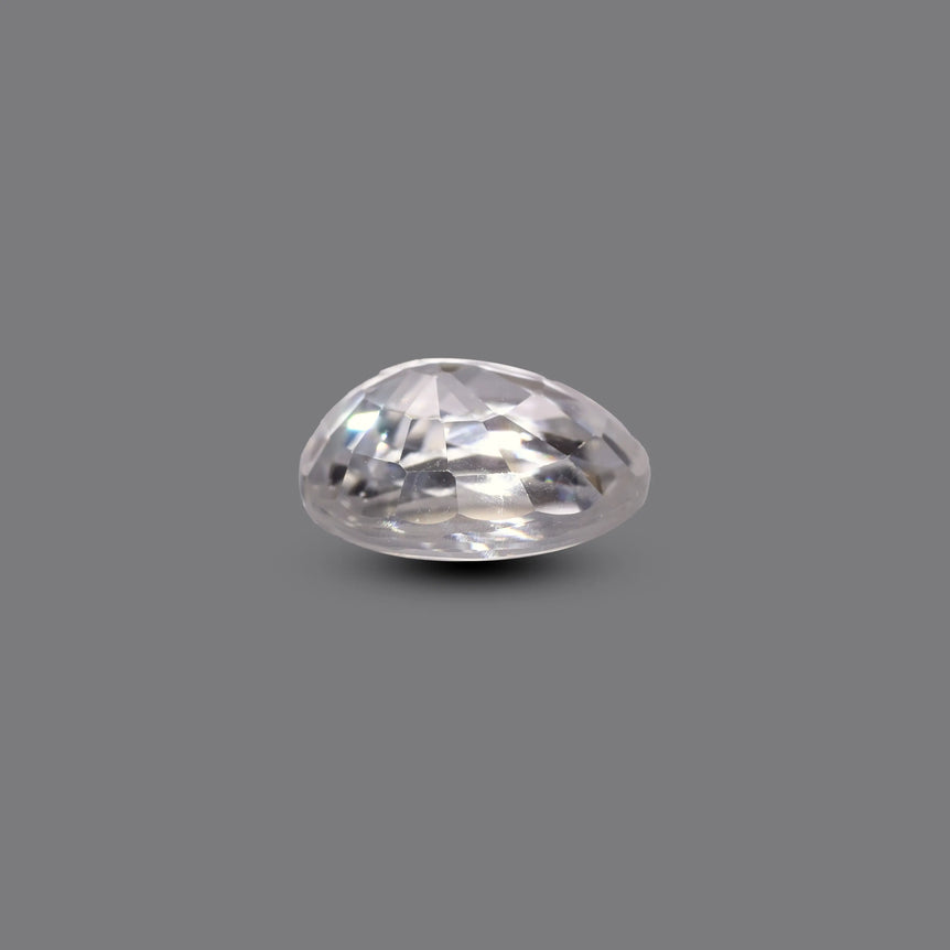 White Zircon - 5.55 Carat
