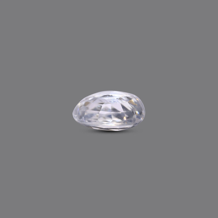 White Zircon - 3.8 Carat