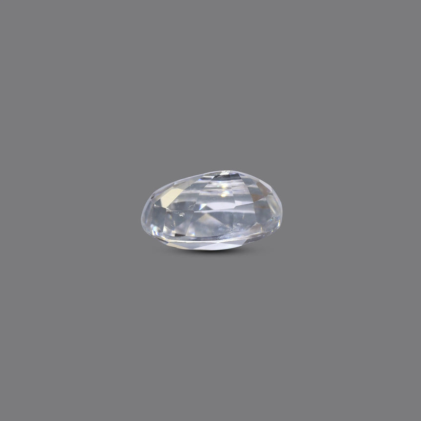 White Zircon - 4.15 Carat