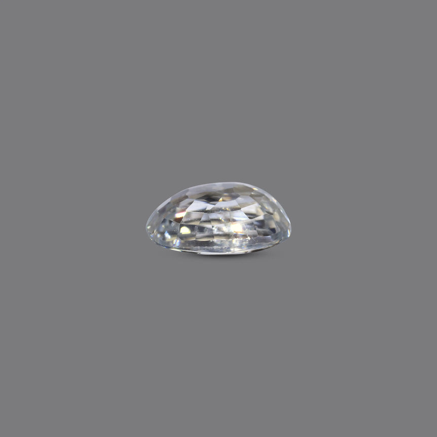 White Zircon - 4.15 Carat