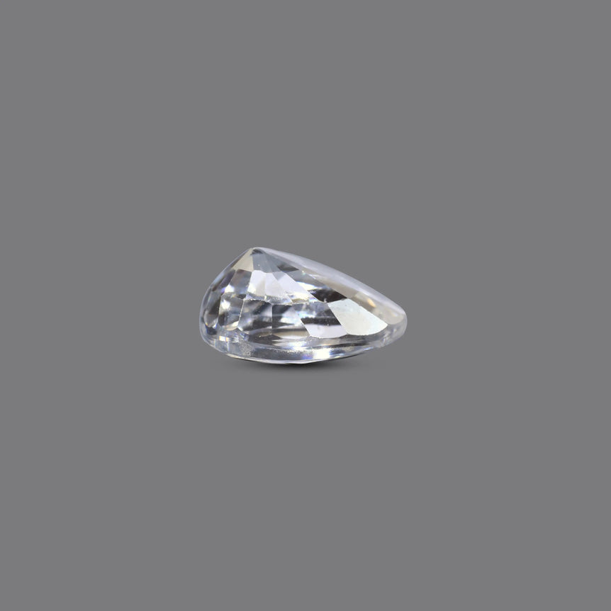 White Zircon - 4.15 Carat