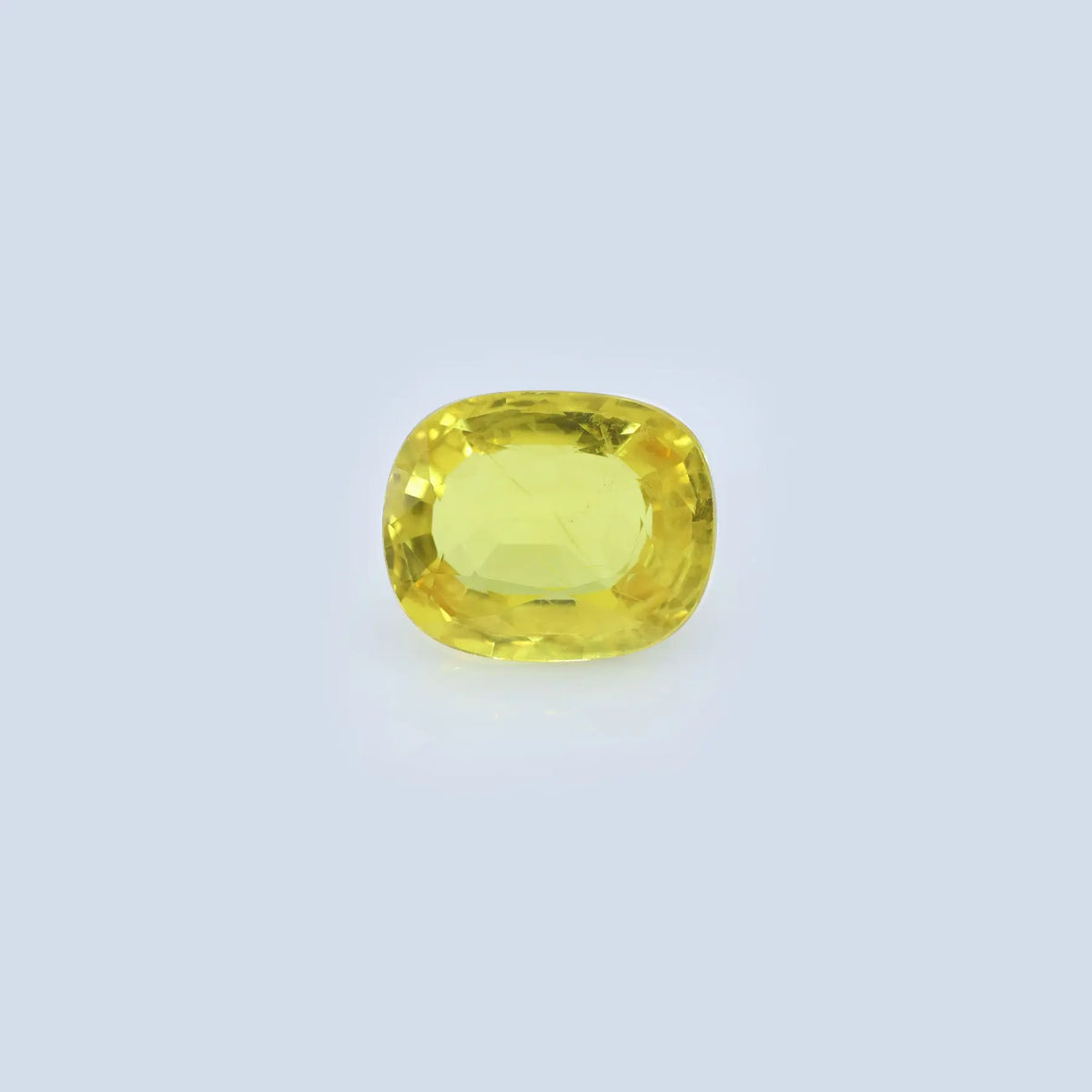 Yellow Sapphire - 3.87 Carat - Pramogh