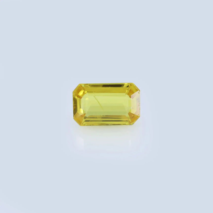 Yellow Sapphire - 3.7 Carat - Pramogh
