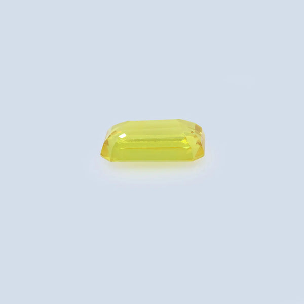 Yellow Sapphire - 3.7 Carat