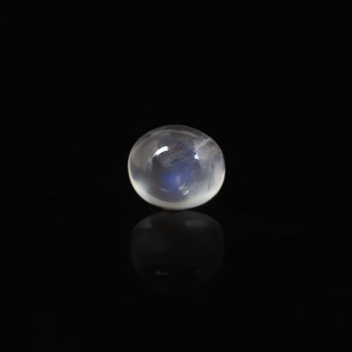 Blue Moonstone - 5.65 Carat - Pramogh