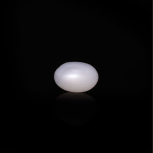 Moon Stone - 6.6 Carat - Pramogh